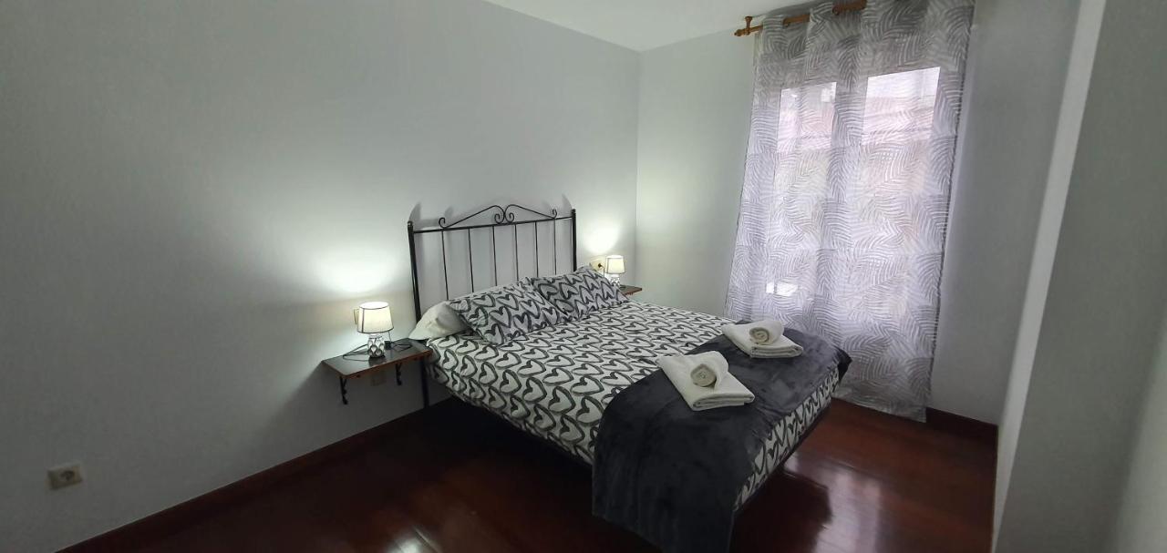 Piso Iria Apartment Cee Bagian luar foto