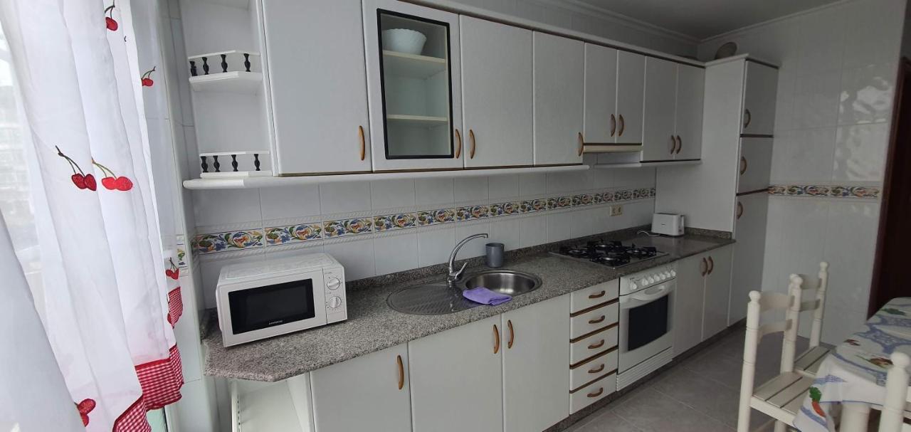 Piso Iria Apartment Cee Bagian luar foto